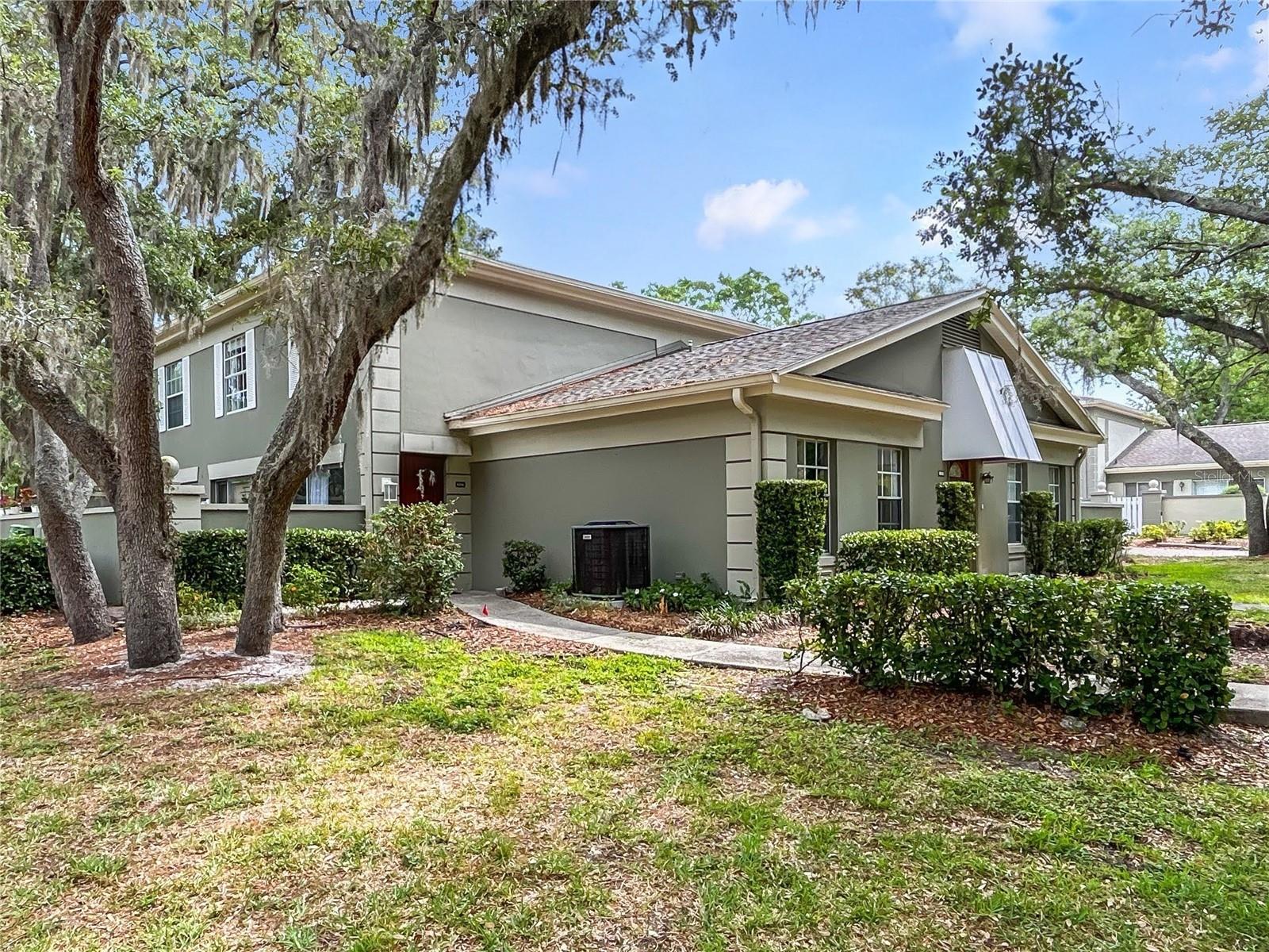 6206 GREENLEAF LN, TAMPA, FL, 33617