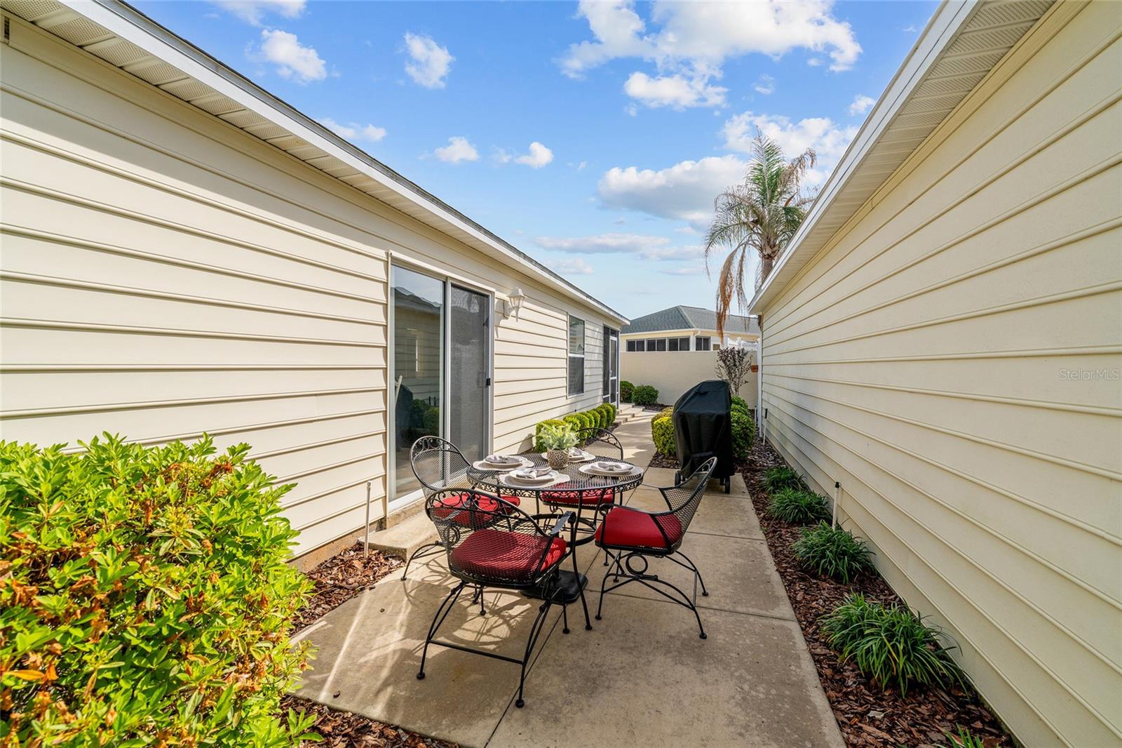 1423 CONCHAS DR, THE VILLAGES, FL, 32162