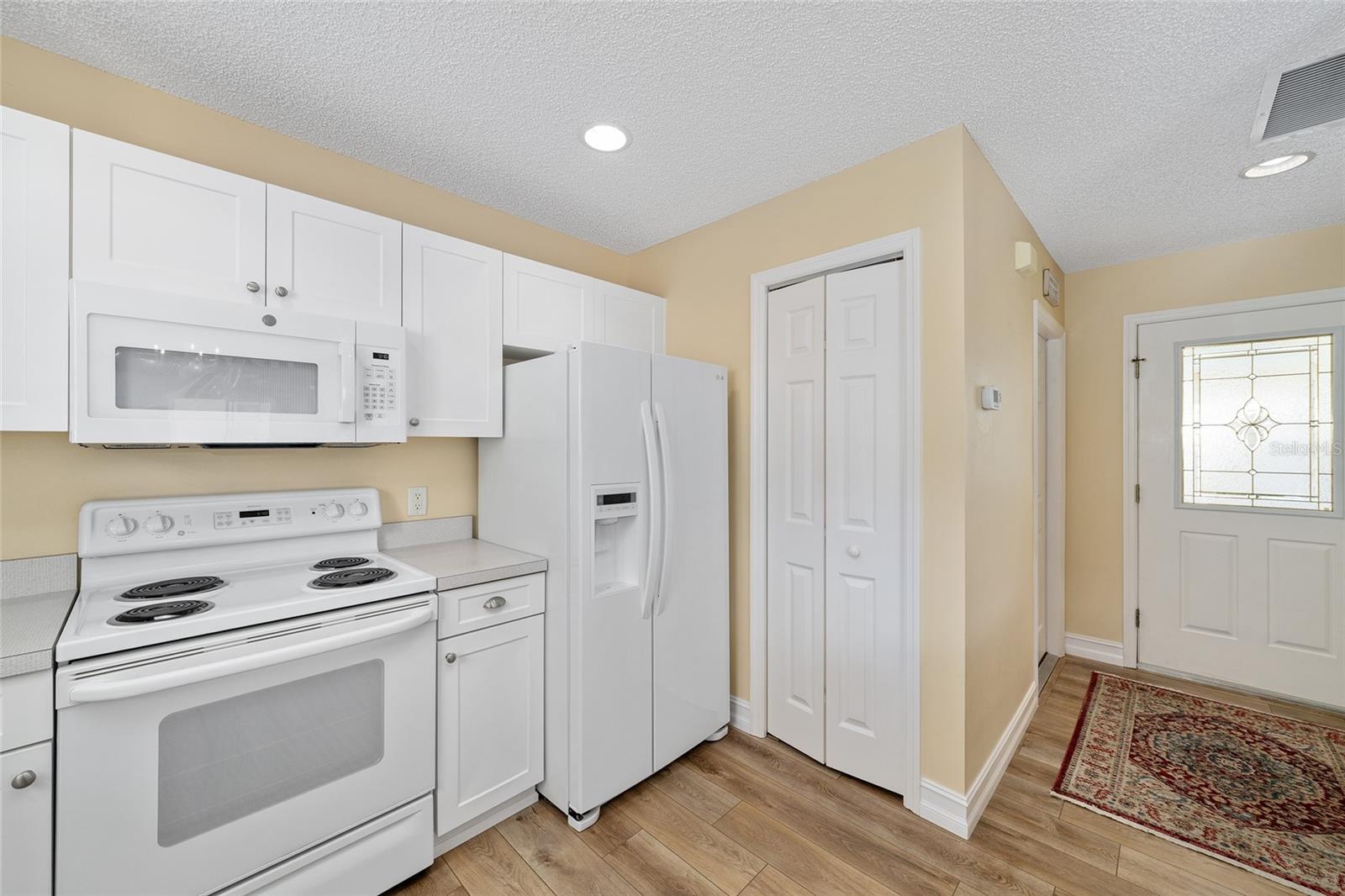 1423 CONCHAS DR, THE VILLAGES, FL, 32162