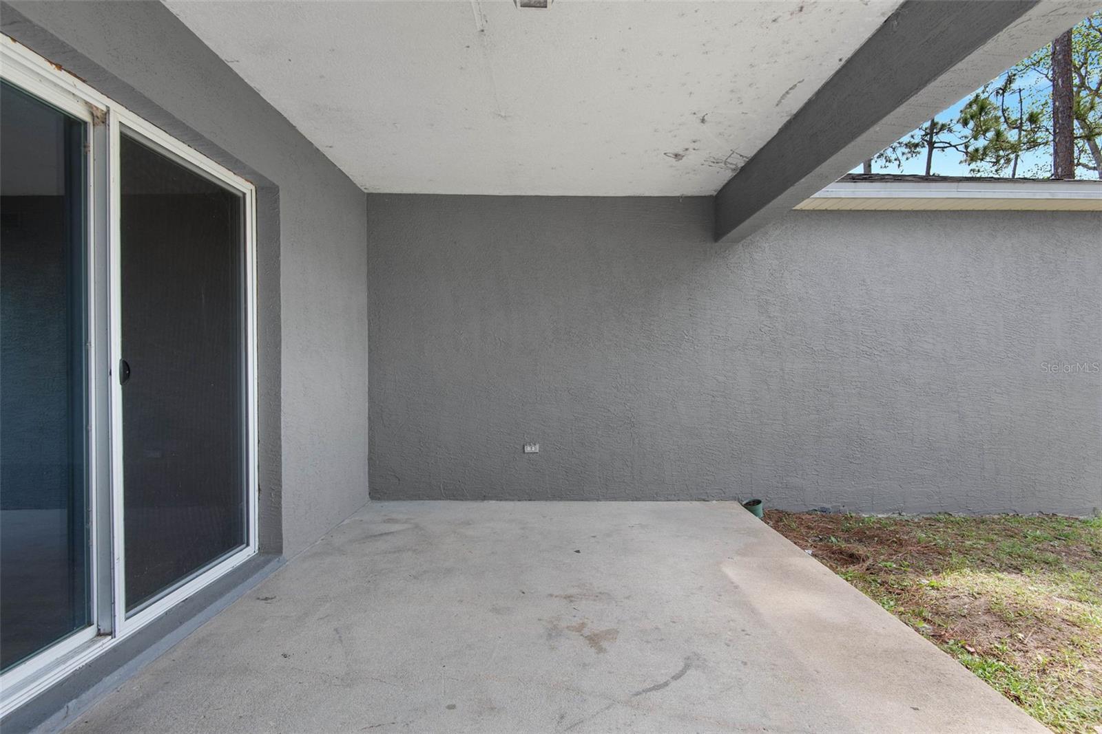 8 RAINSTONE LN, PALM COAST, FL, 32164