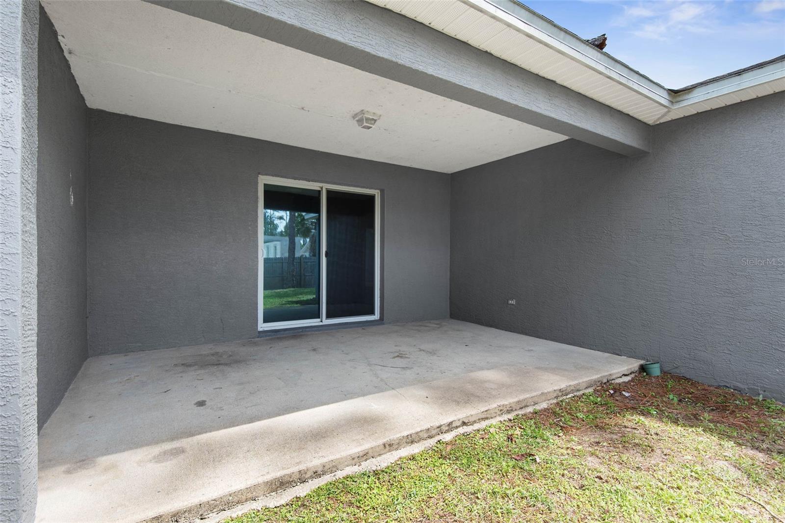 8 RAINSTONE LN, PALM COAST, FL, 32164