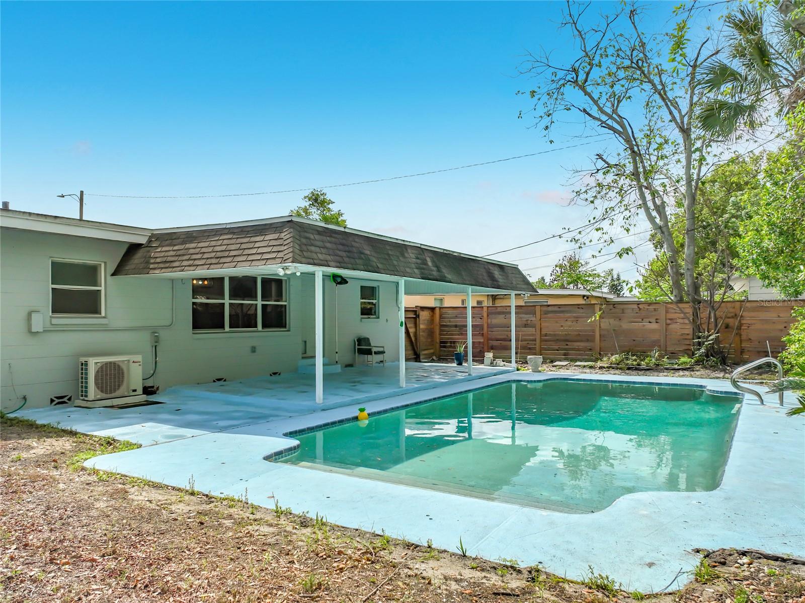 1700 EDMUNDSHIRE RD, ORLANDO, FL, 32812