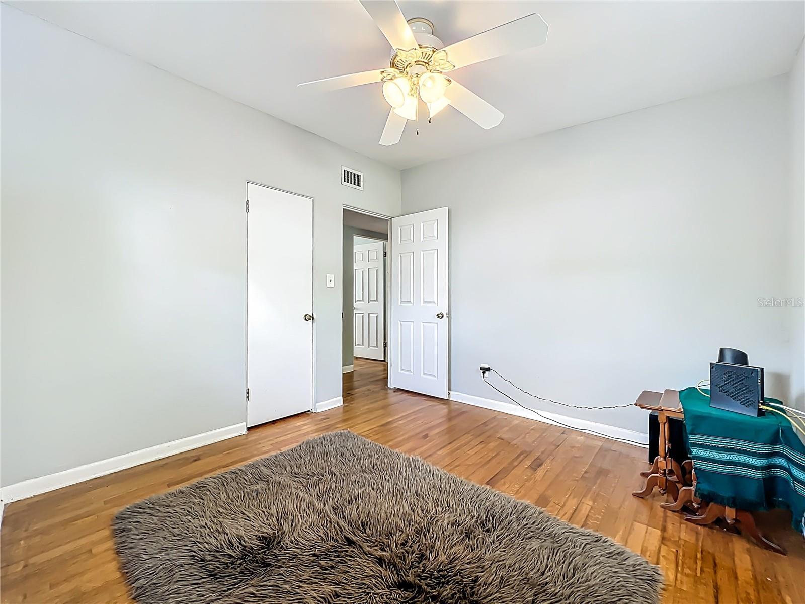 1700 EDMUNDSHIRE RD, ORLANDO, FL, 32812