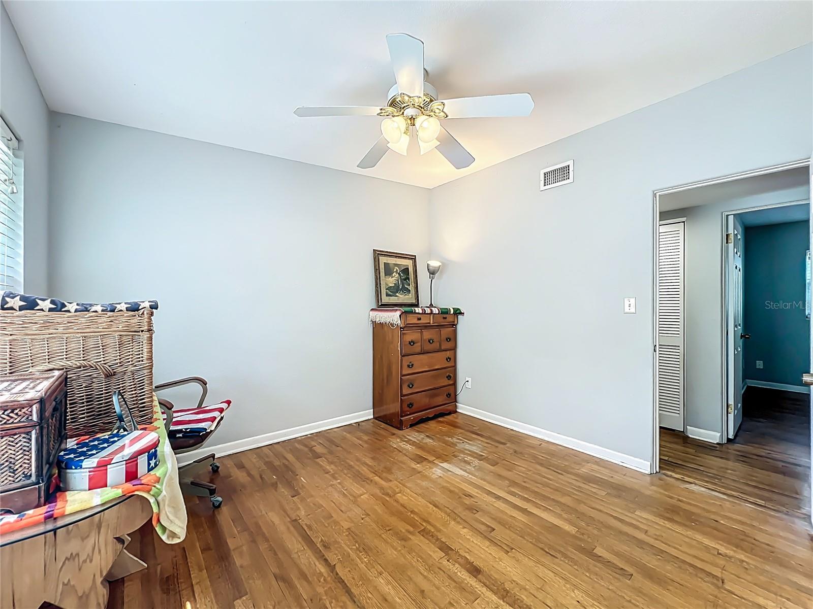 1700 EDMUNDSHIRE RD, ORLANDO, FL, 32812