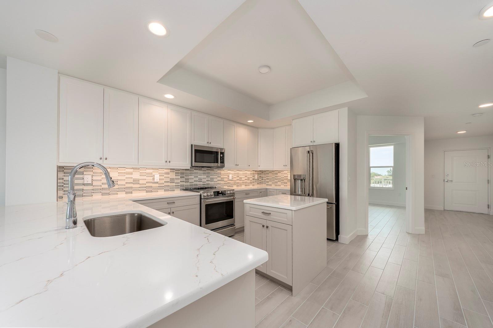 125 ISLAND WAY #504, CLEARWATER BEACH, FL, 33767
