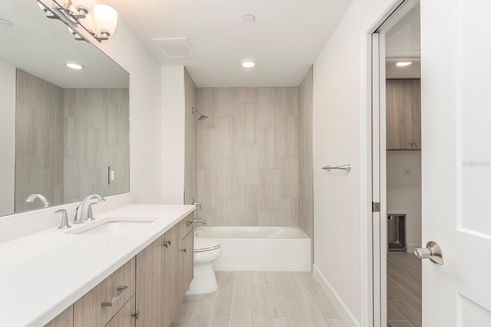 125 ISLAND WAY #504, CLEARWATER BEACH, FL, 33767