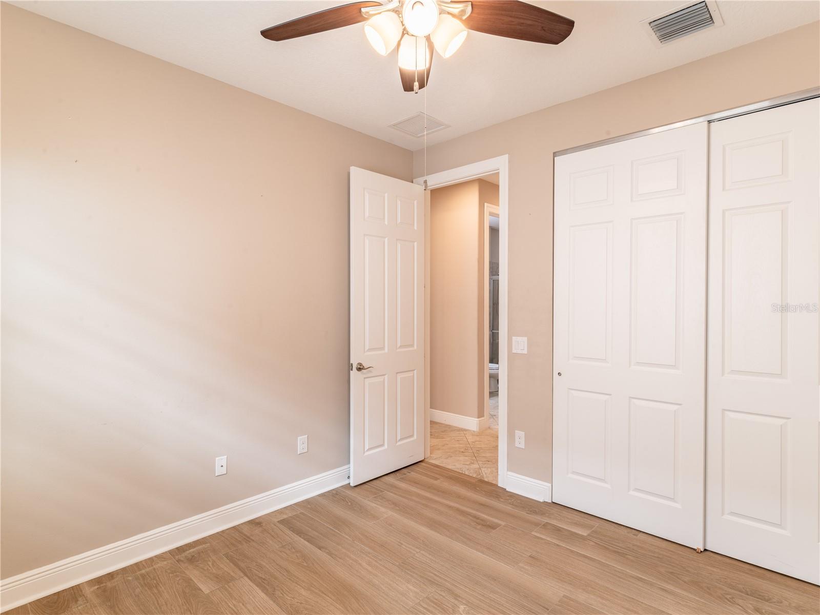 1724 BELMONT CIR SW, VERO BEACH, FL, 32968