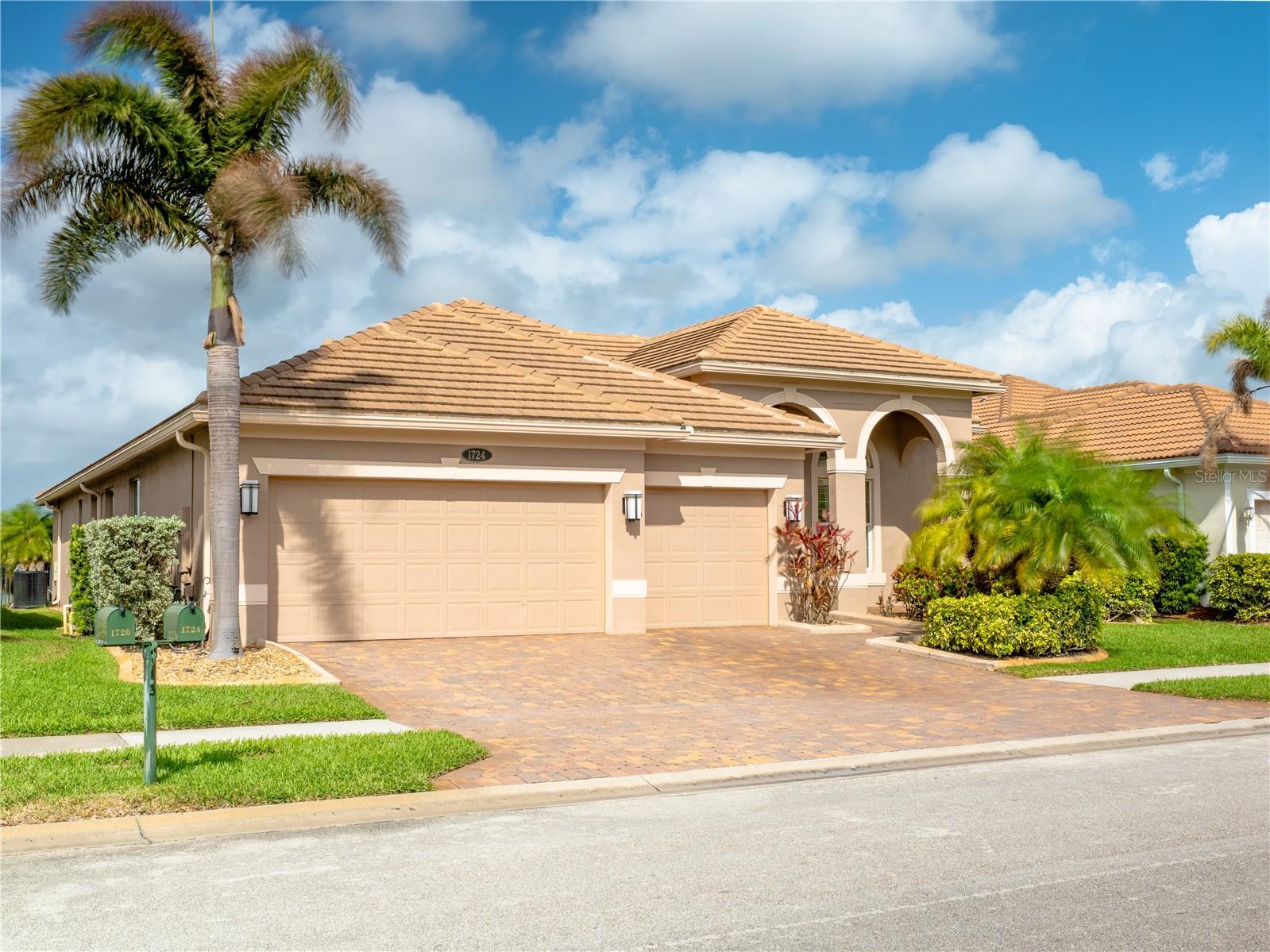1724 BELMONT CIR SW, VERO BEACH, FL, 32968