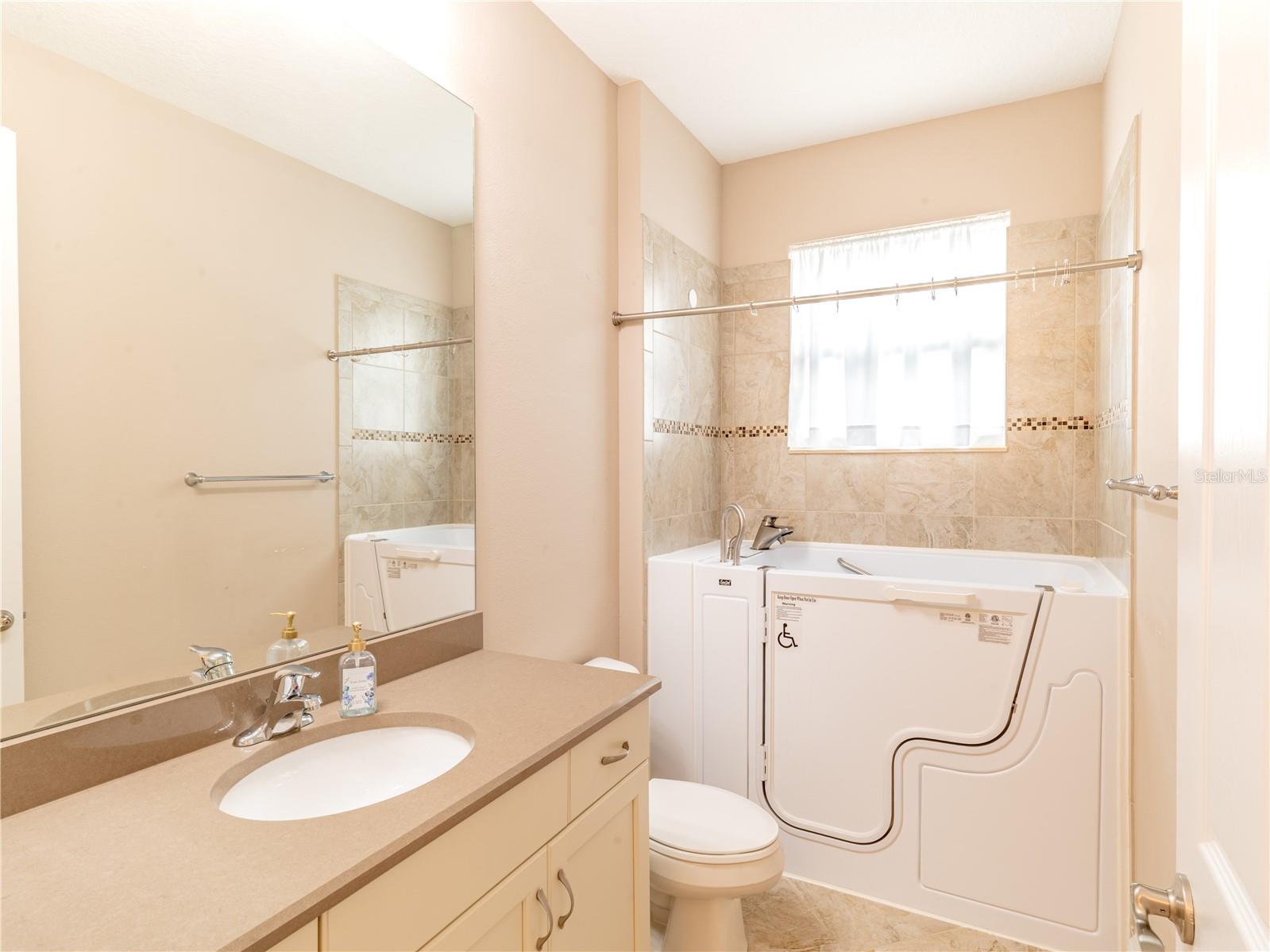 1724 BELMONT CIR SW, VERO BEACH, FL, 32968