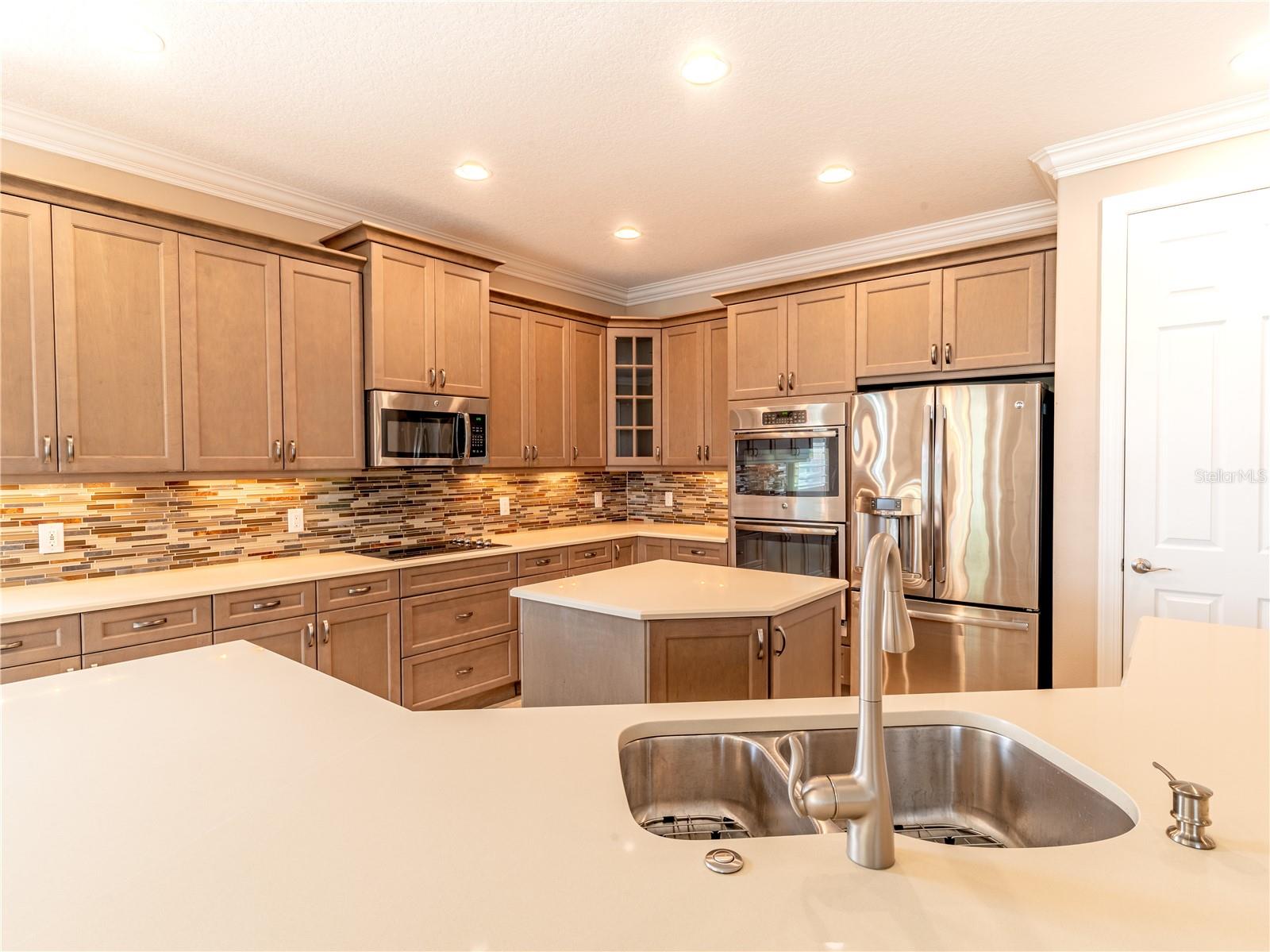 1724 BELMONT CIR SW, VERO BEACH, FL, 32968