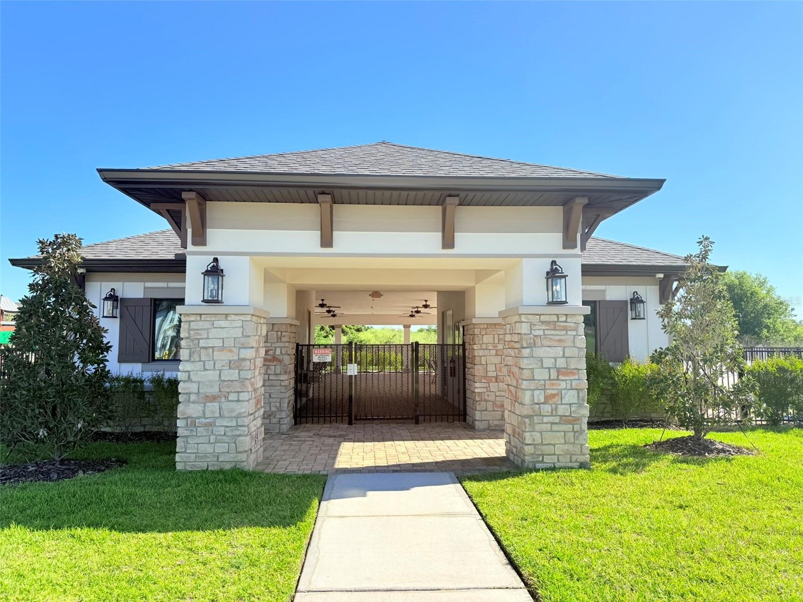 37860 BEACON BRICK DR, ZEPHYRHILLS, FL, 33540