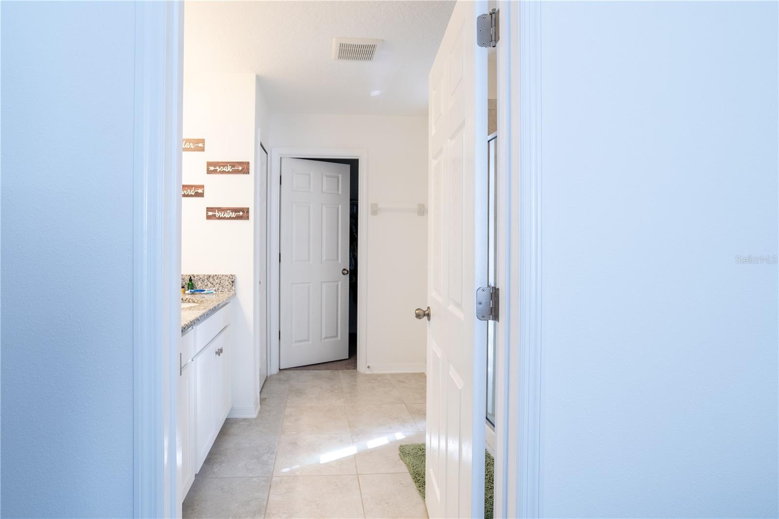 37860 BEACON BRICK DR, ZEPHYRHILLS, FL, 33540
