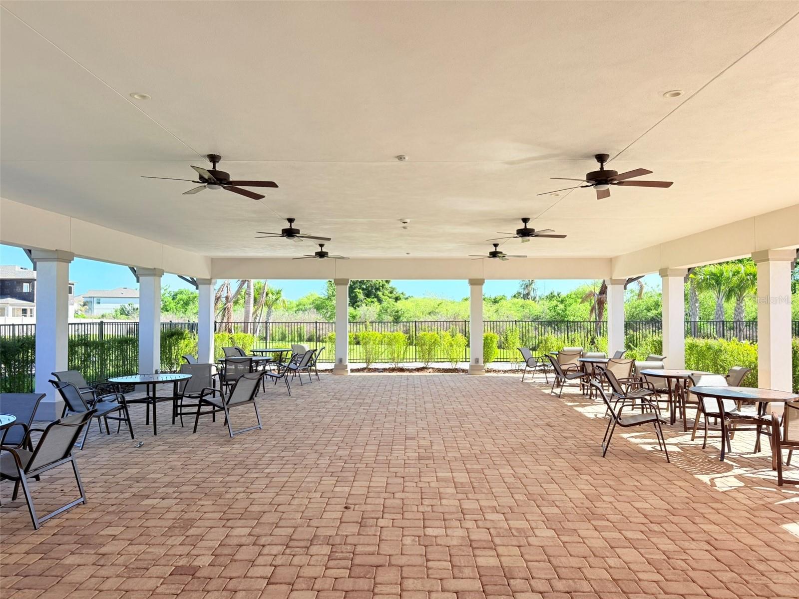 37860 BEACON BRICK DR, ZEPHYRHILLS, FL, 33540