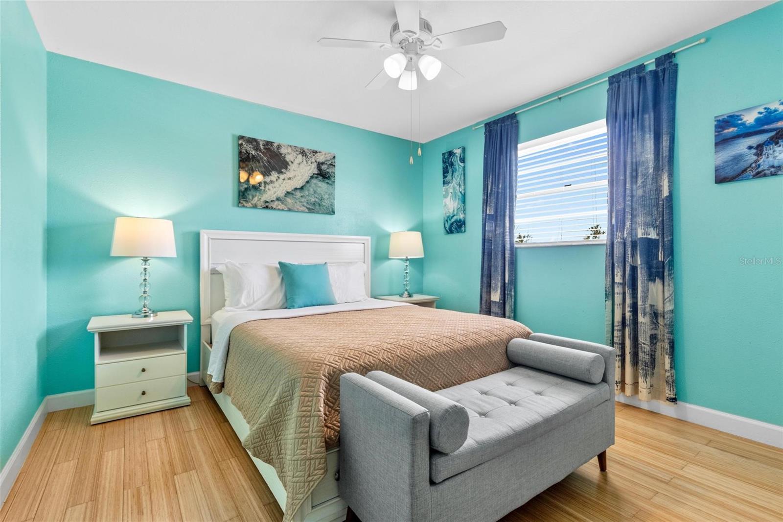 8517 43RD AVE W, BRADENTON, FL, 34209