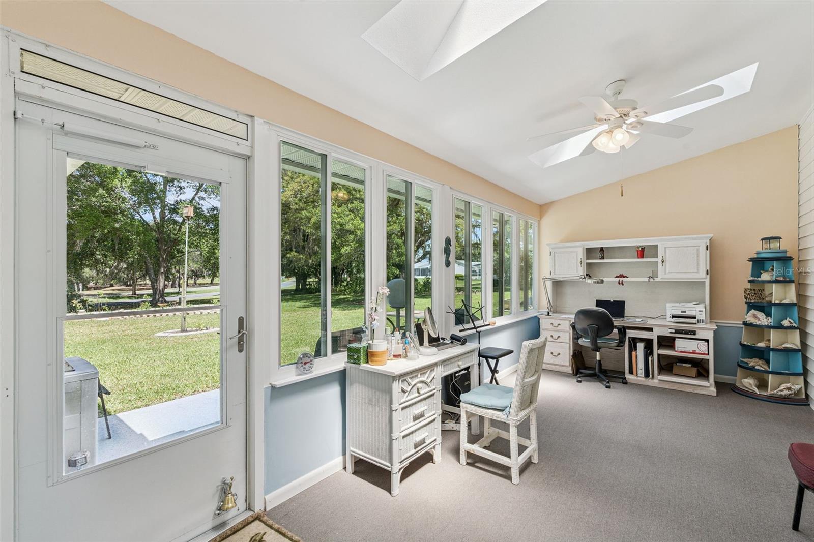 25933 NEWCOMBE CIR, LEESBURG, FL, 34748