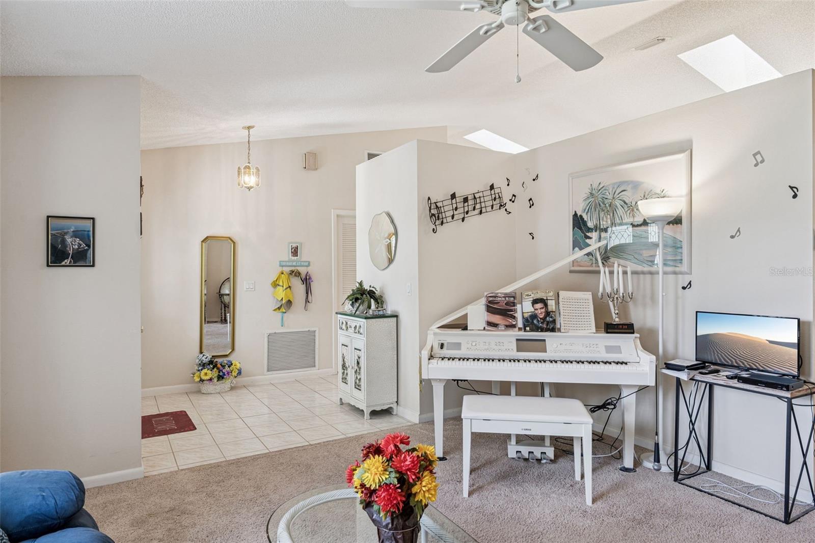 25933 NEWCOMBE CIR, LEESBURG, FL, 34748