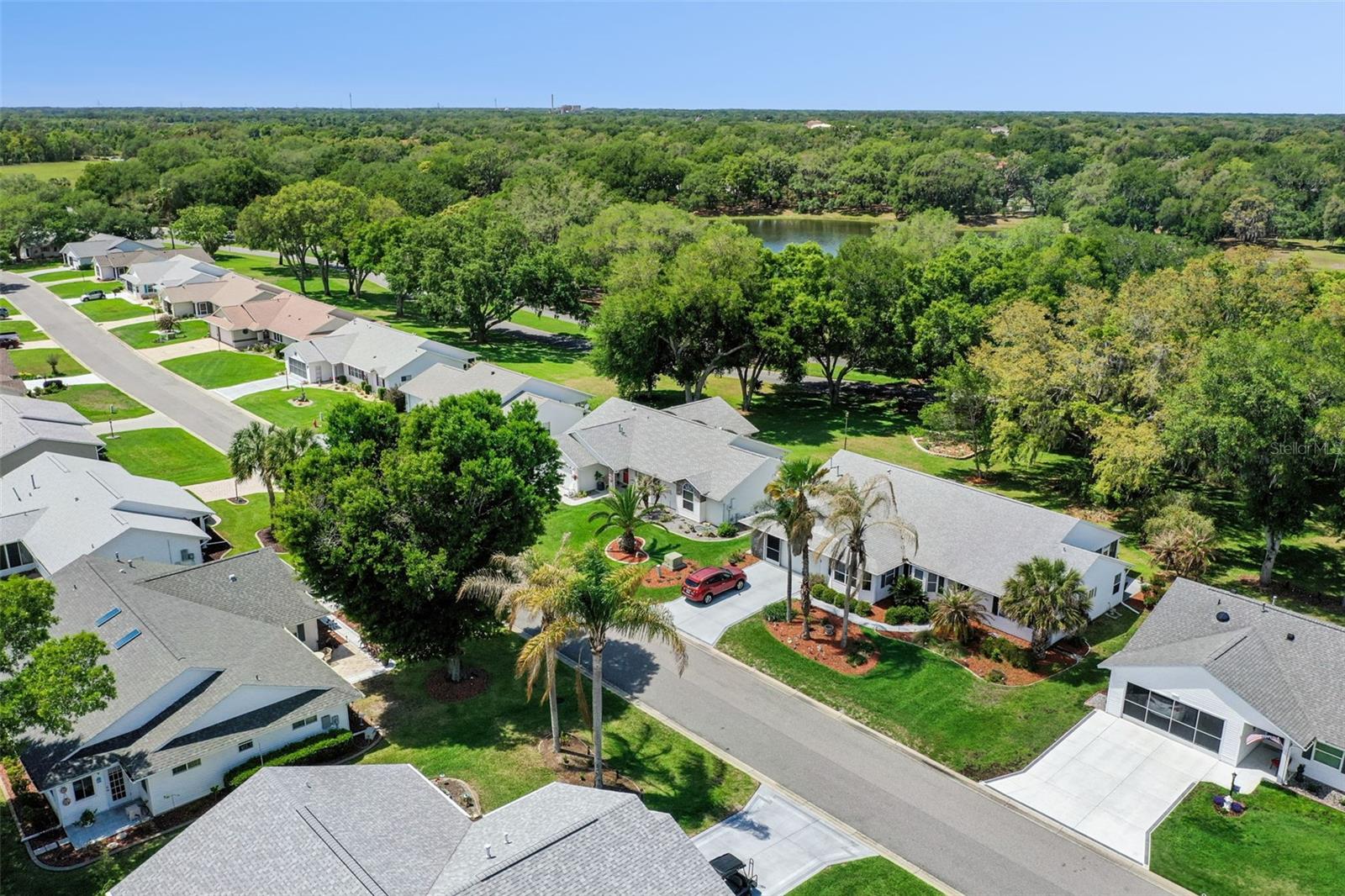 25933 NEWCOMBE CIR, LEESBURG, FL, 34748