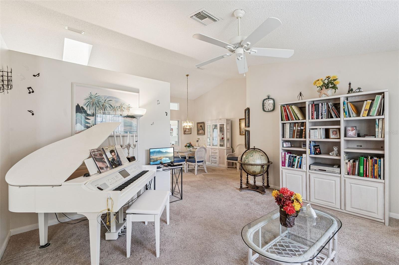 25933 NEWCOMBE CIR, LEESBURG, FL, 34748