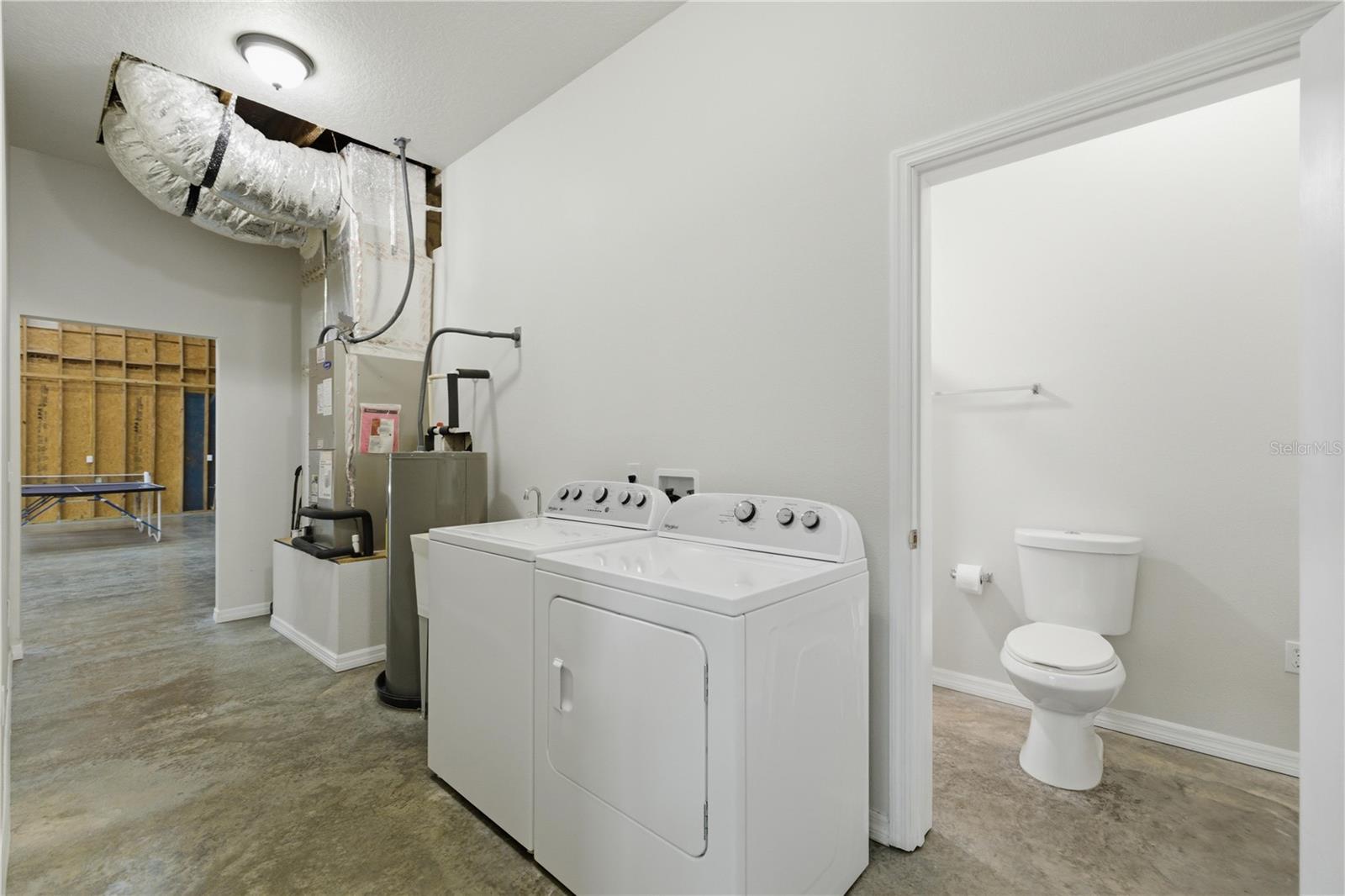 8121 COUNTY ROAD 243B, WILDWOOD, FL, 34785