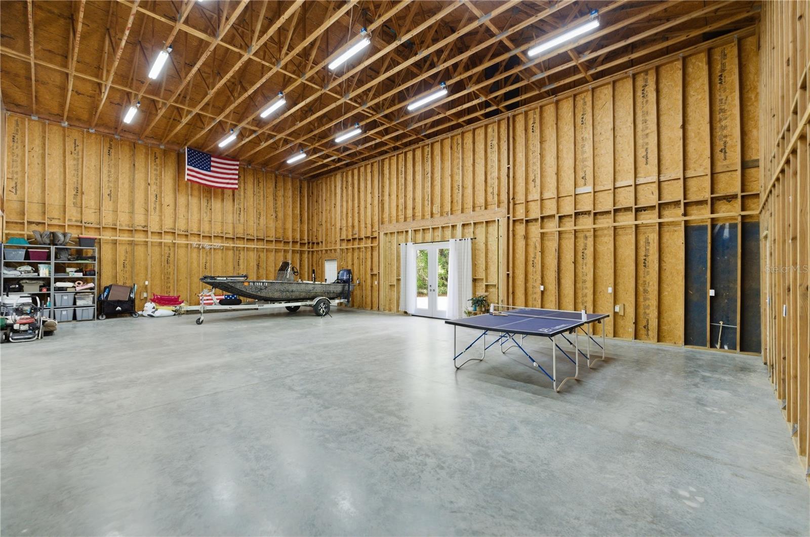 8121 COUNTY ROAD 243B, WILDWOOD, FL, 34785