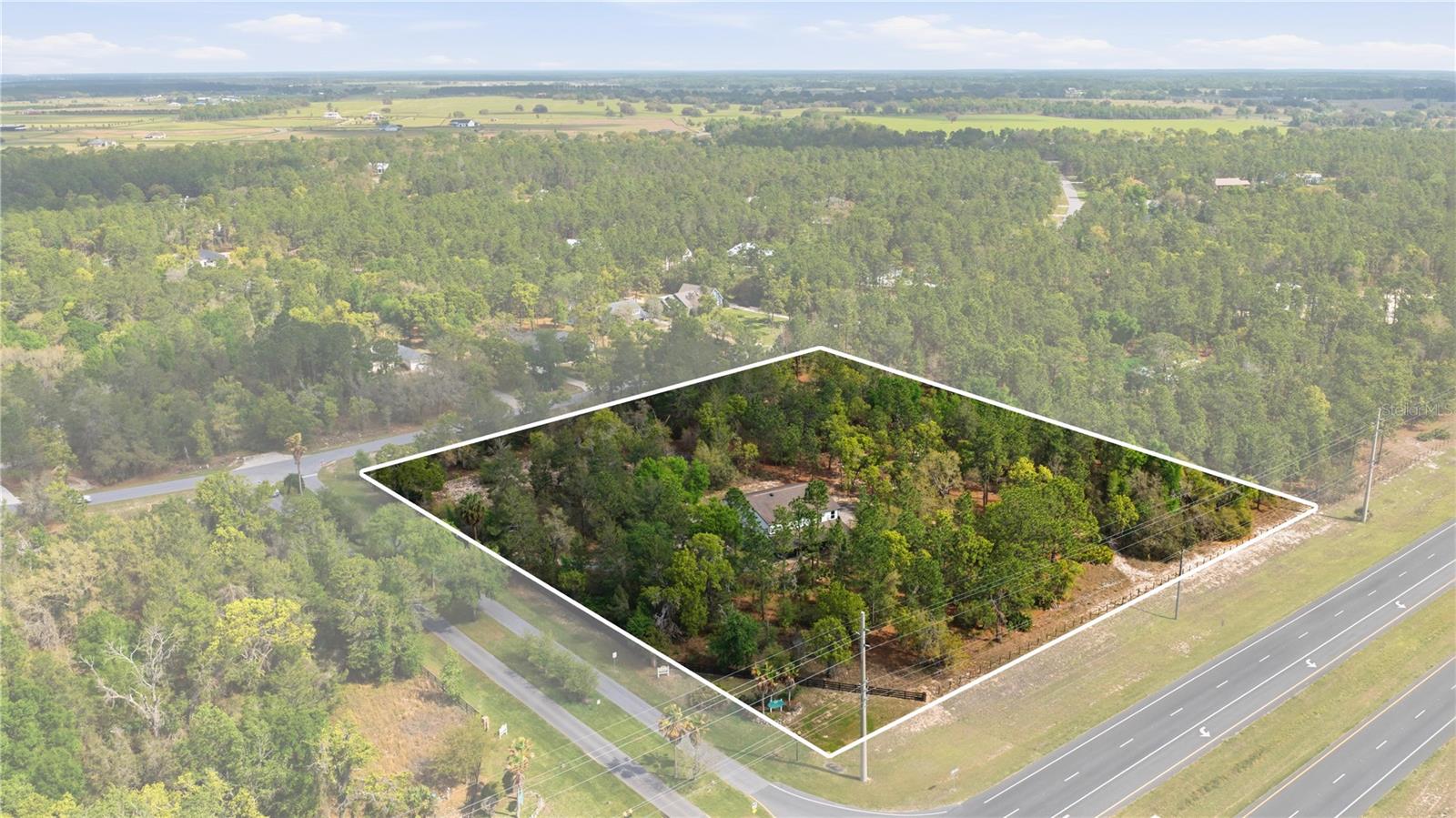 8121 COUNTY ROAD 243B, WILDWOOD, FL, 34785