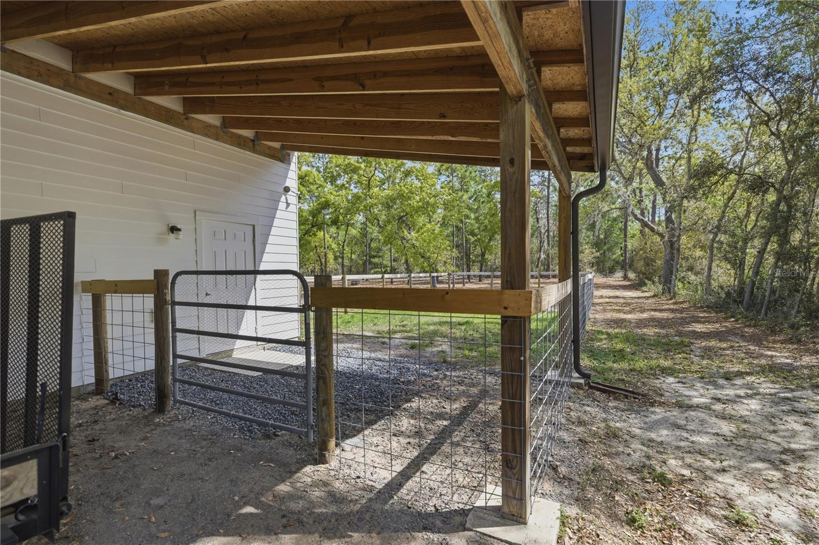 8121 COUNTY ROAD 243B, WILDWOOD, FL, 34785