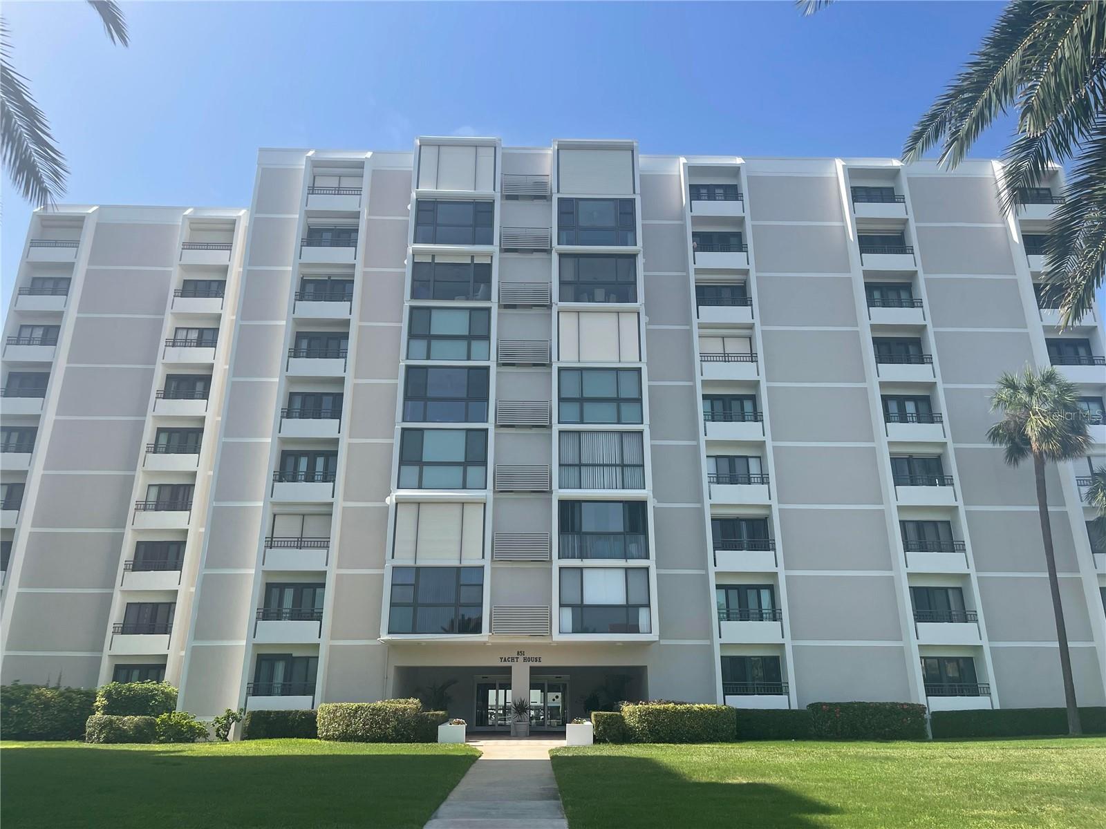 851 BAYWAY BLVD #103, CLEARWATER BEACH, FL, 33767