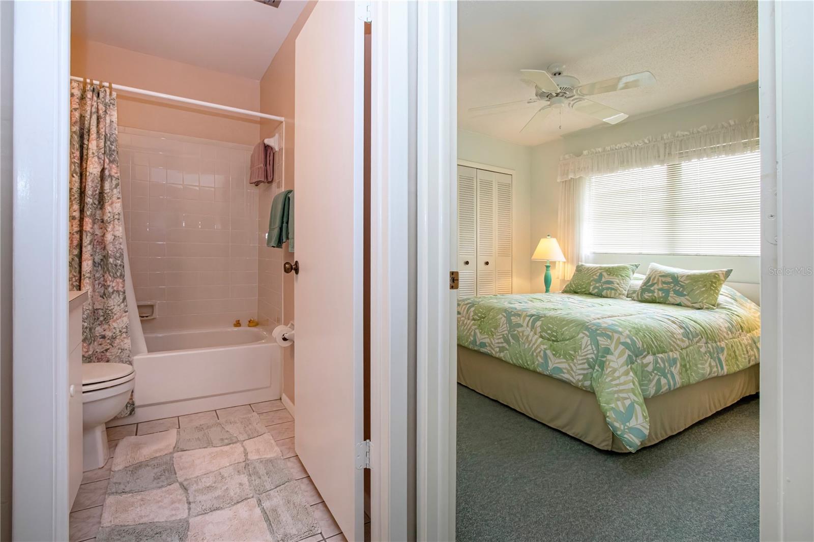 390 301 BLVD W #12D, BRADENTON, FL, 34205