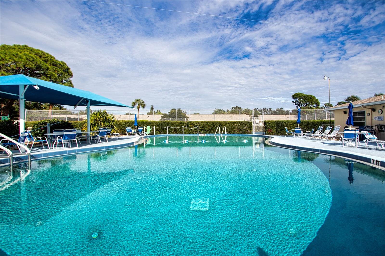 390 301 BLVD W #12D, BRADENTON, FL, 34205