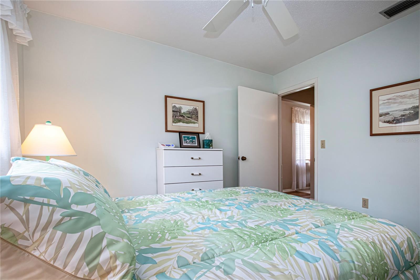 390 301 BLVD W #12D, BRADENTON, FL, 34205