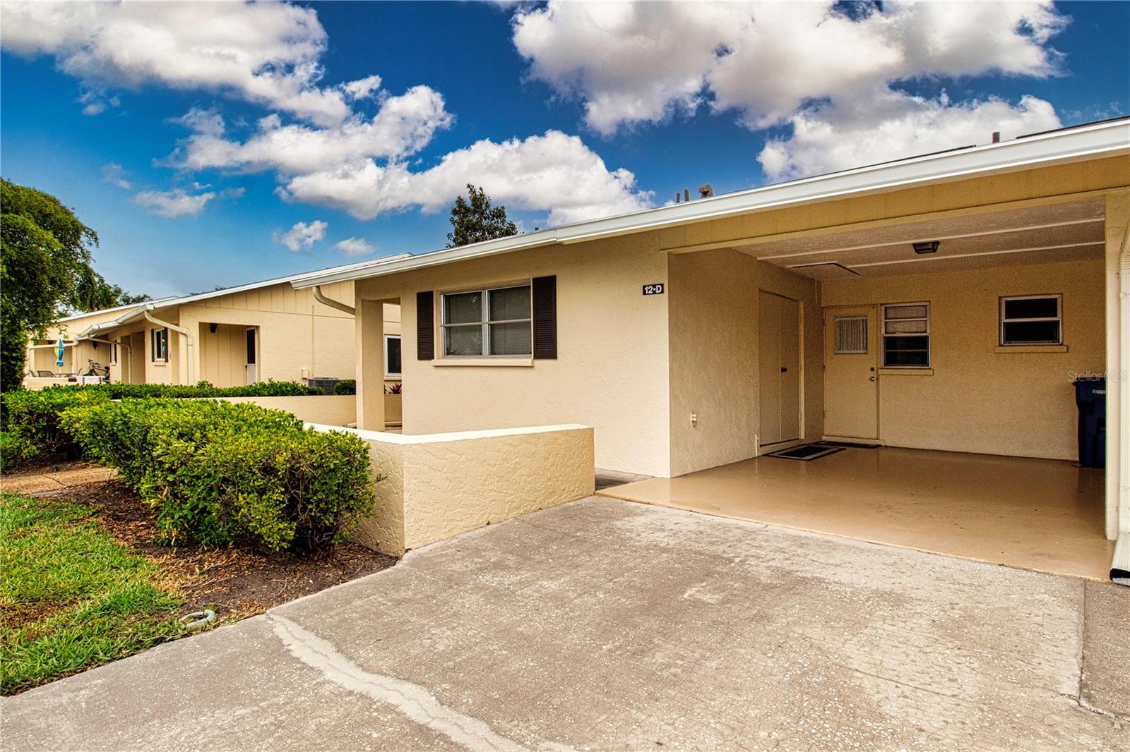 390 301 BLVD W #12D, BRADENTON, FL, 34205