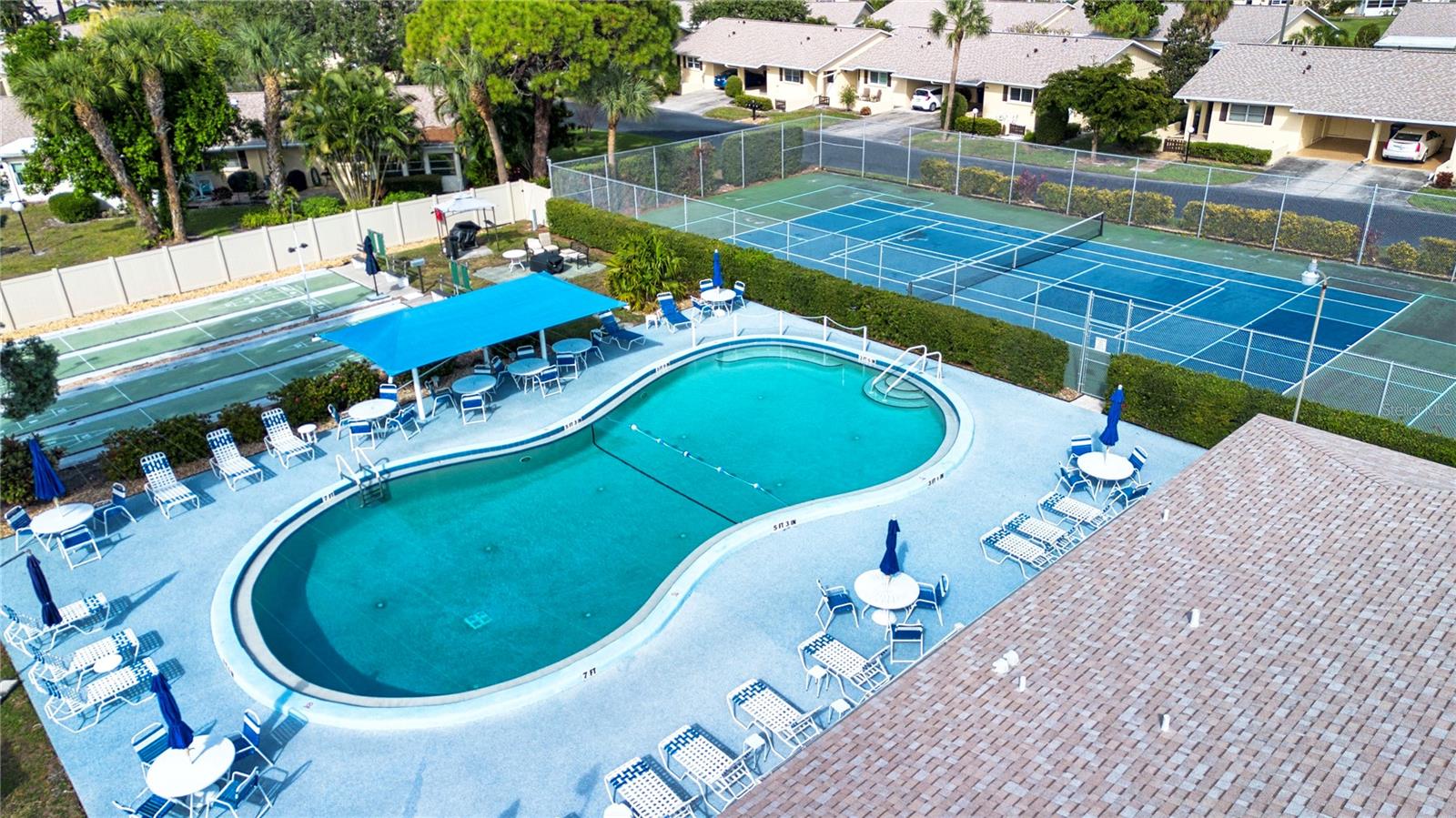 390 301 BLVD W #12D, BRADENTON, FL, 34205