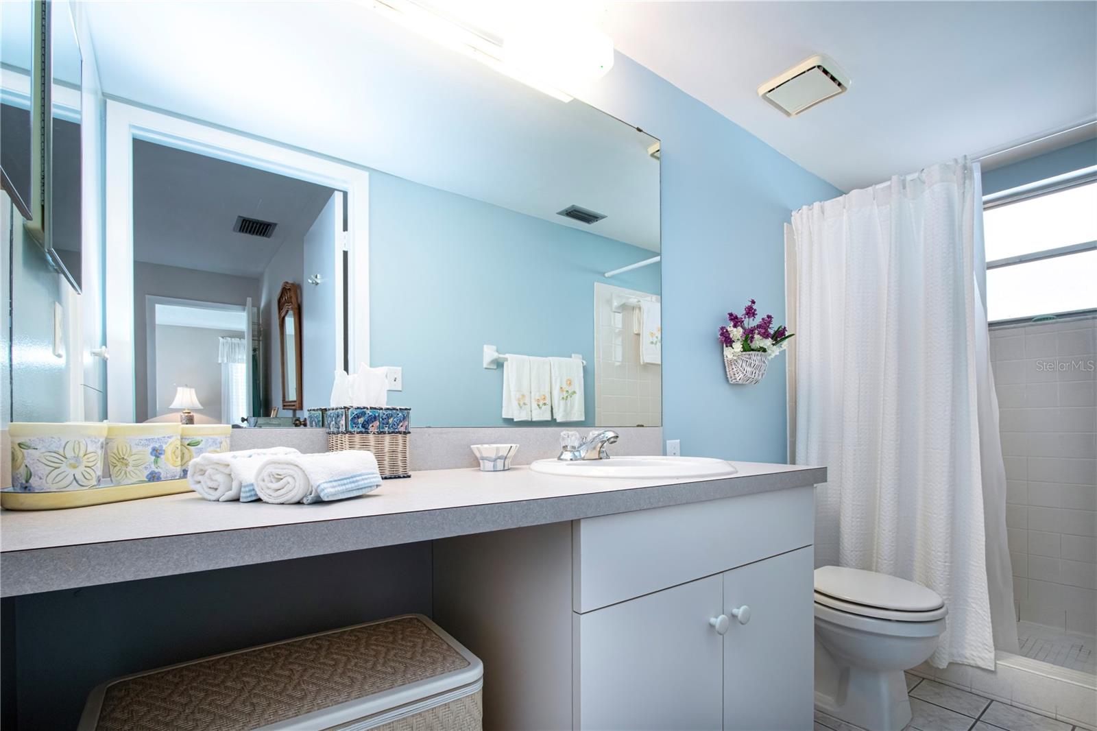 390 301 BLVD W #12D, BRADENTON, FL, 34205