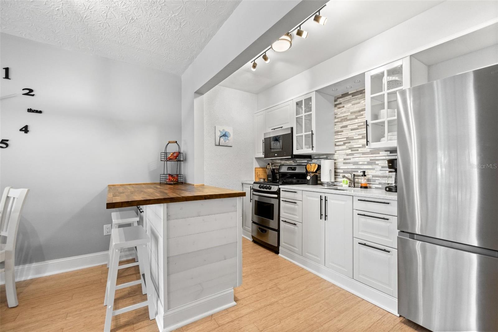 3443 CLARK RD #242, SARASOTA, FL, 34231