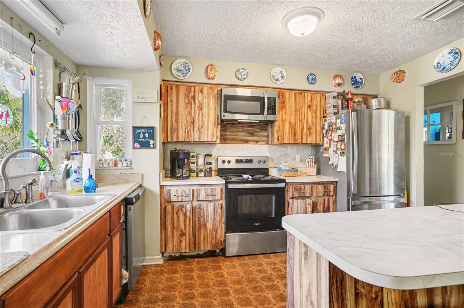 11207 CREEKVIEW DR, RIVERVIEW, FL, 33569