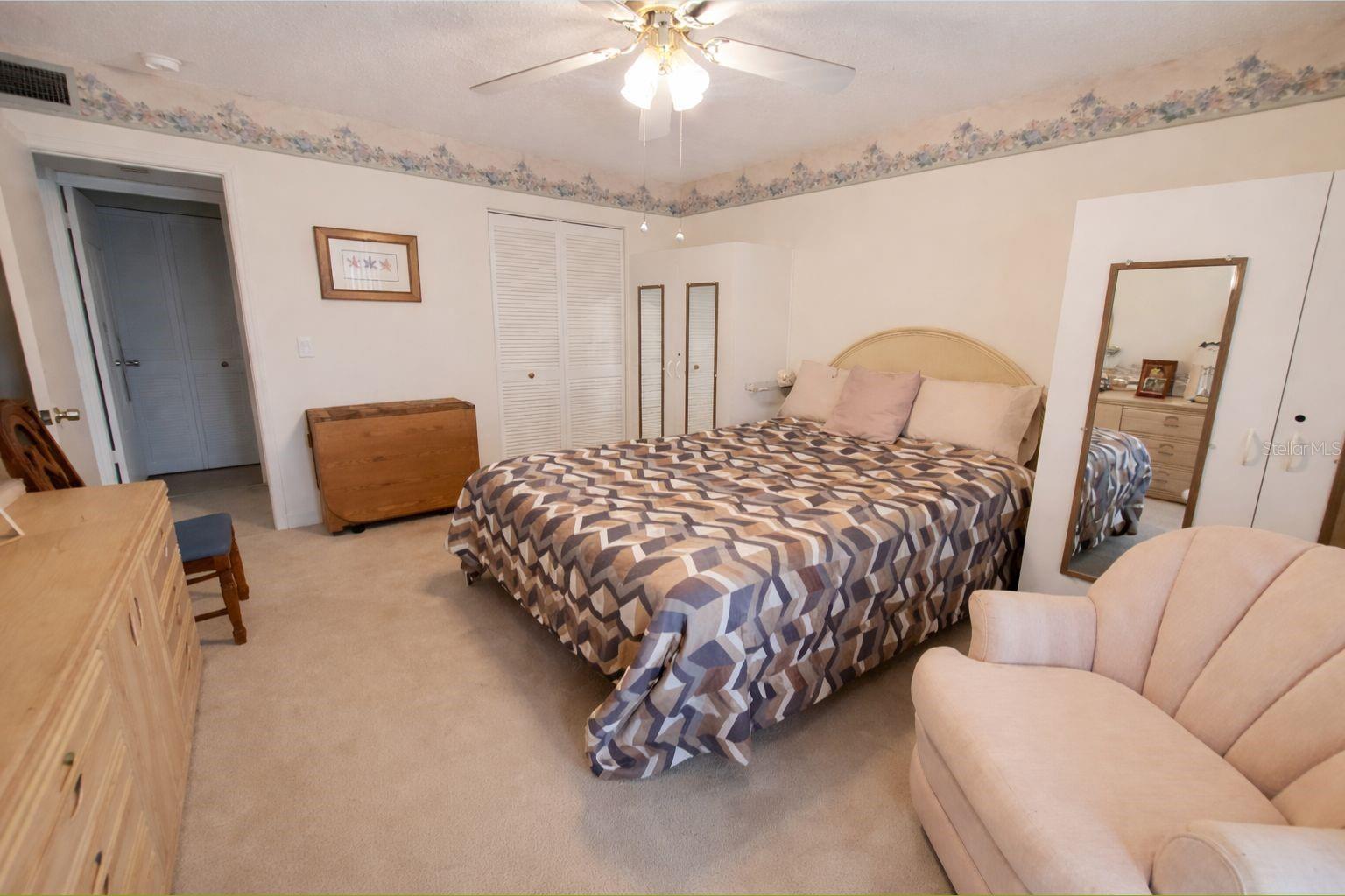 1428 ARROWHEAD CIR W, CLEARWATER, FL, 33759
