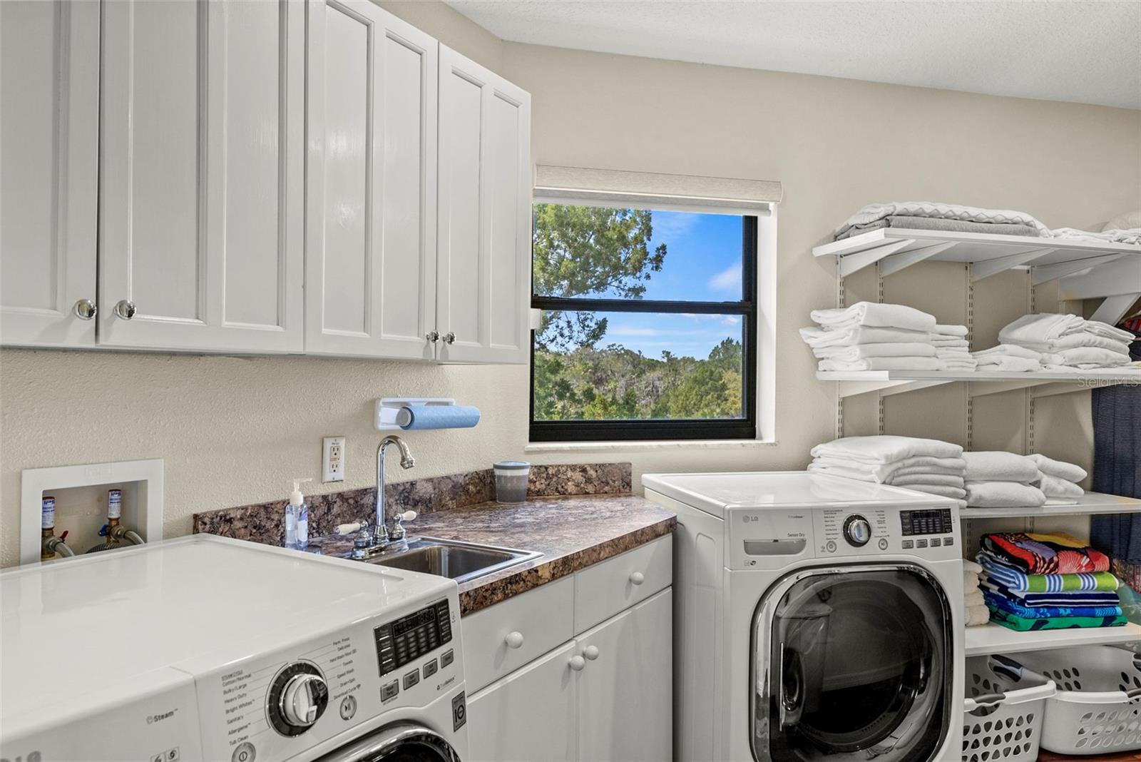 6730 S BEAGLE DR, HOMOSASSA, FL, 34448