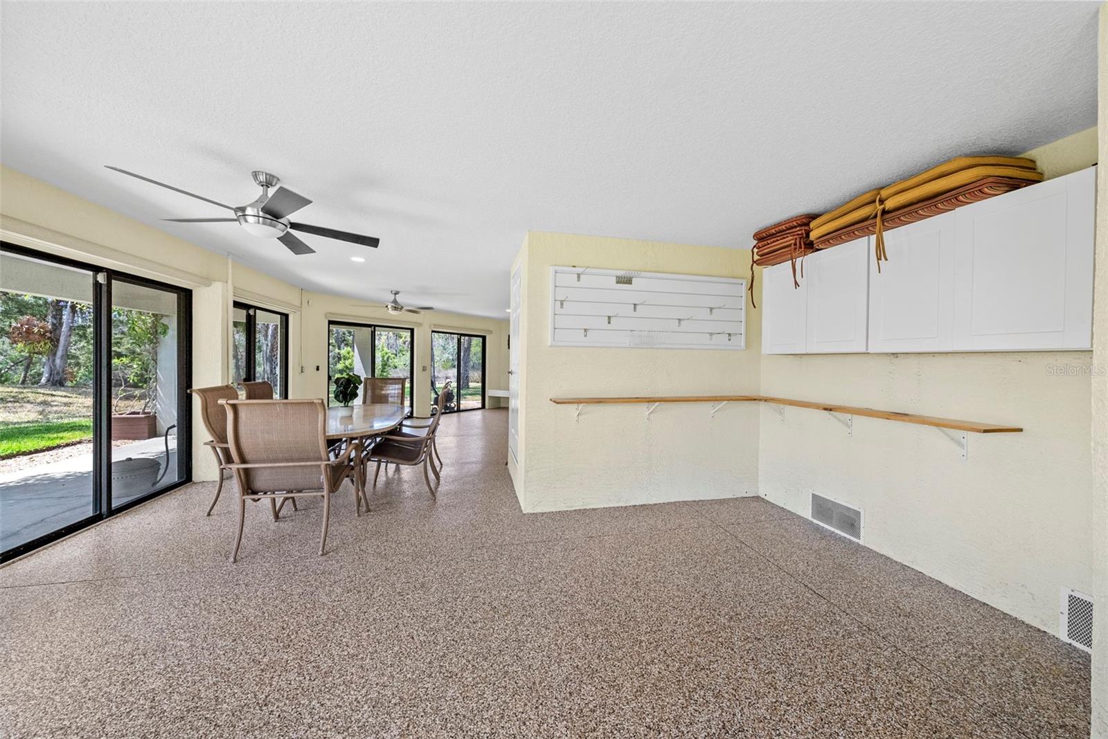 6730 S BEAGLE DR, HOMOSASSA, FL, 34448