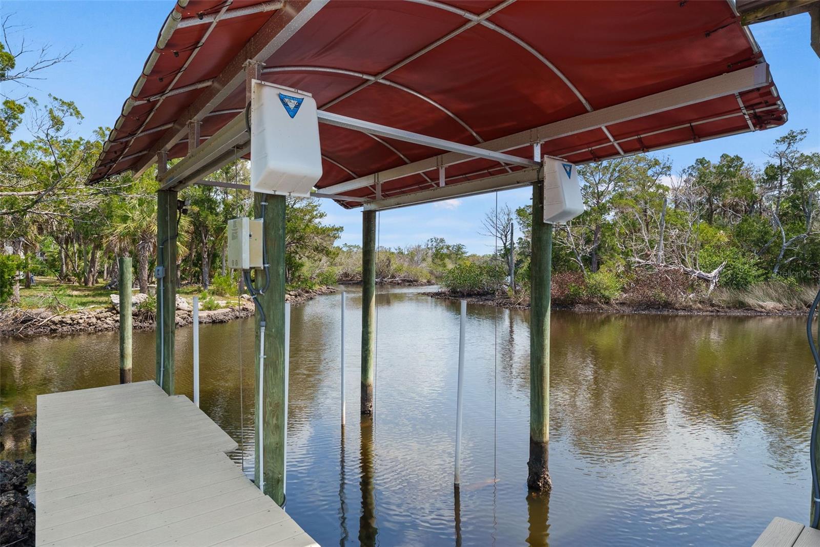 6730 S BEAGLE DR, HOMOSASSA, FL, 34448