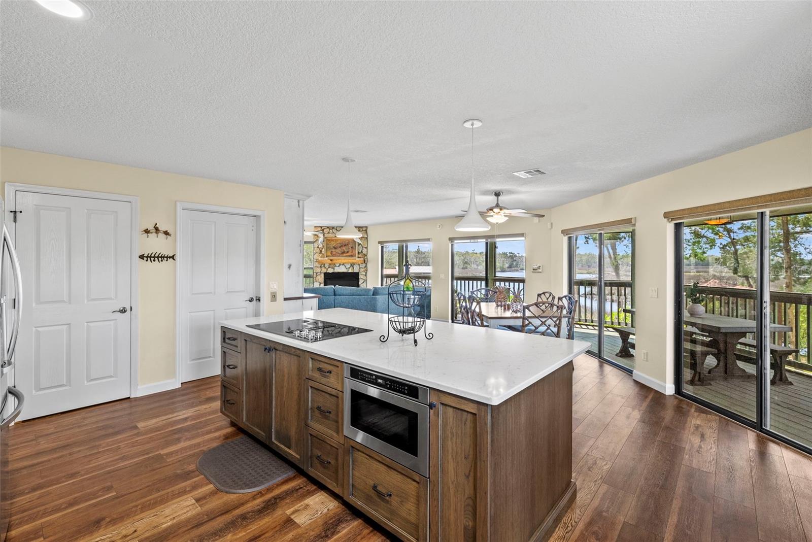 6730 S BEAGLE DR, HOMOSASSA, FL, 34448