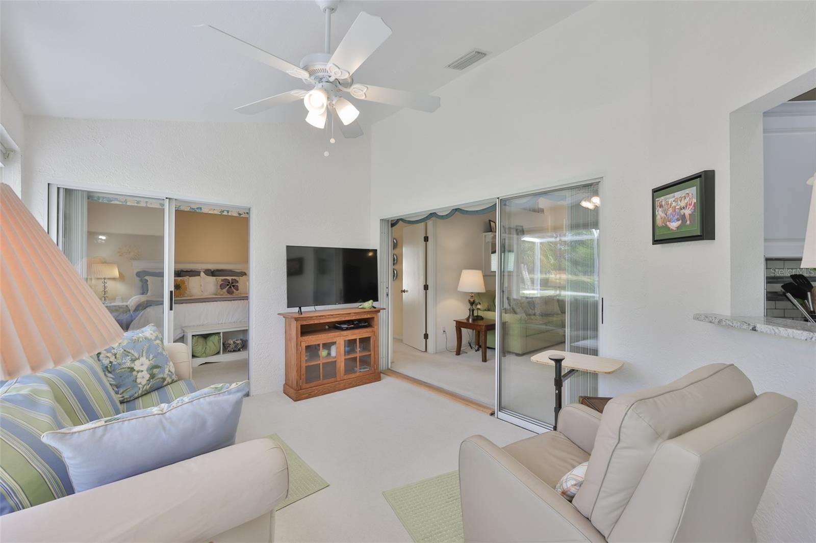 2422 E DEL WEBB BLVD, SUN CITY CENTER, FL, 33573