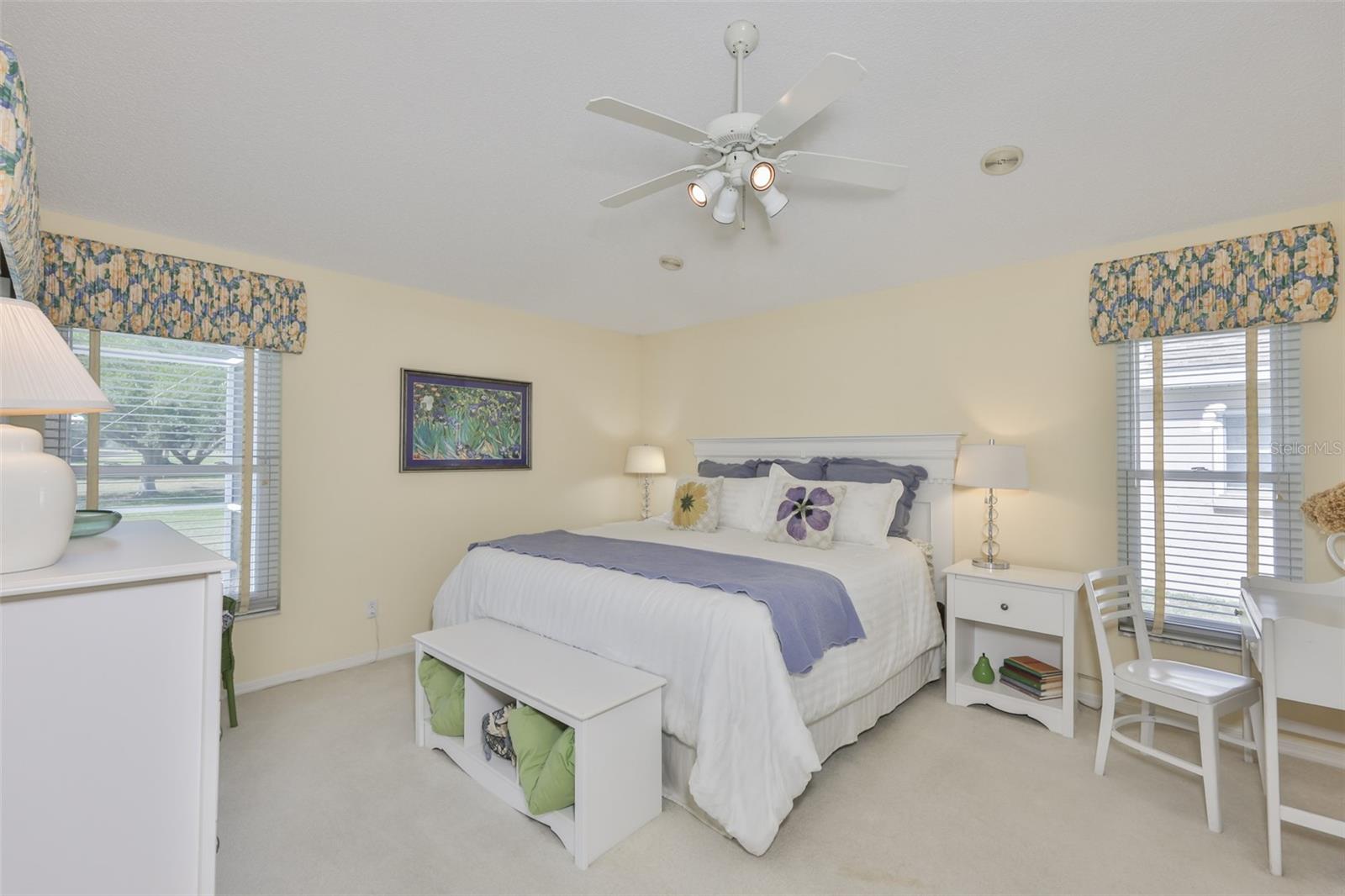 2422 E DEL WEBB BLVD, SUN CITY CENTER, FL, 33573
