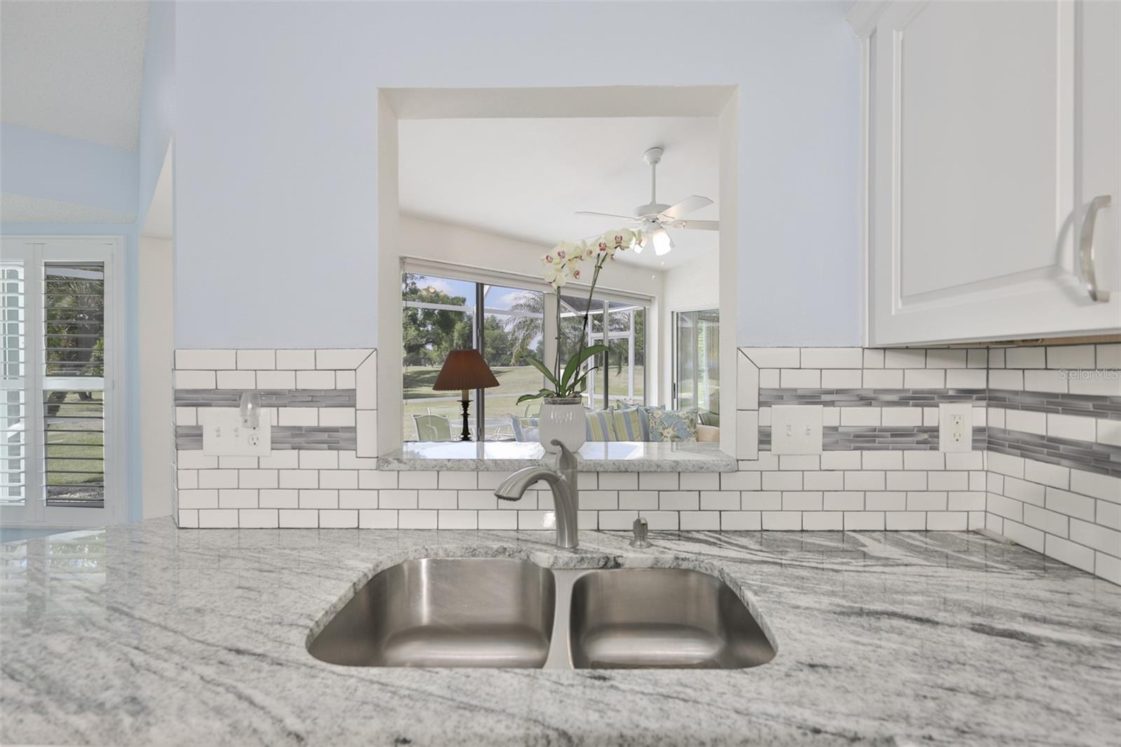 2422 E DEL WEBB BLVD, SUN CITY CENTER, FL, 33573