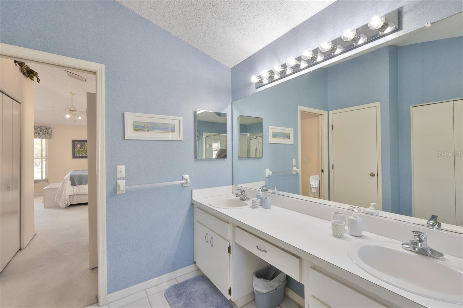 2422 E DEL WEBB BLVD, SUN CITY CENTER, FL, 33573