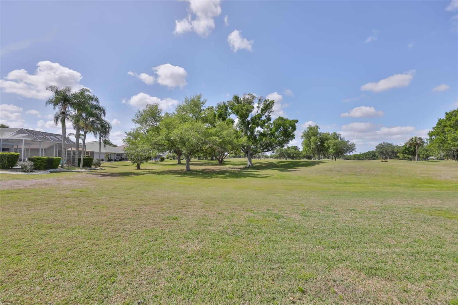 2422 E DEL WEBB BLVD, SUN CITY CENTER, FL, 33573