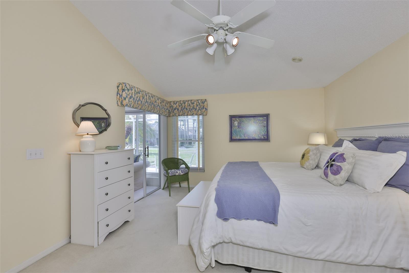 2422 E DEL WEBB BLVD, SUN CITY CENTER, FL, 33573