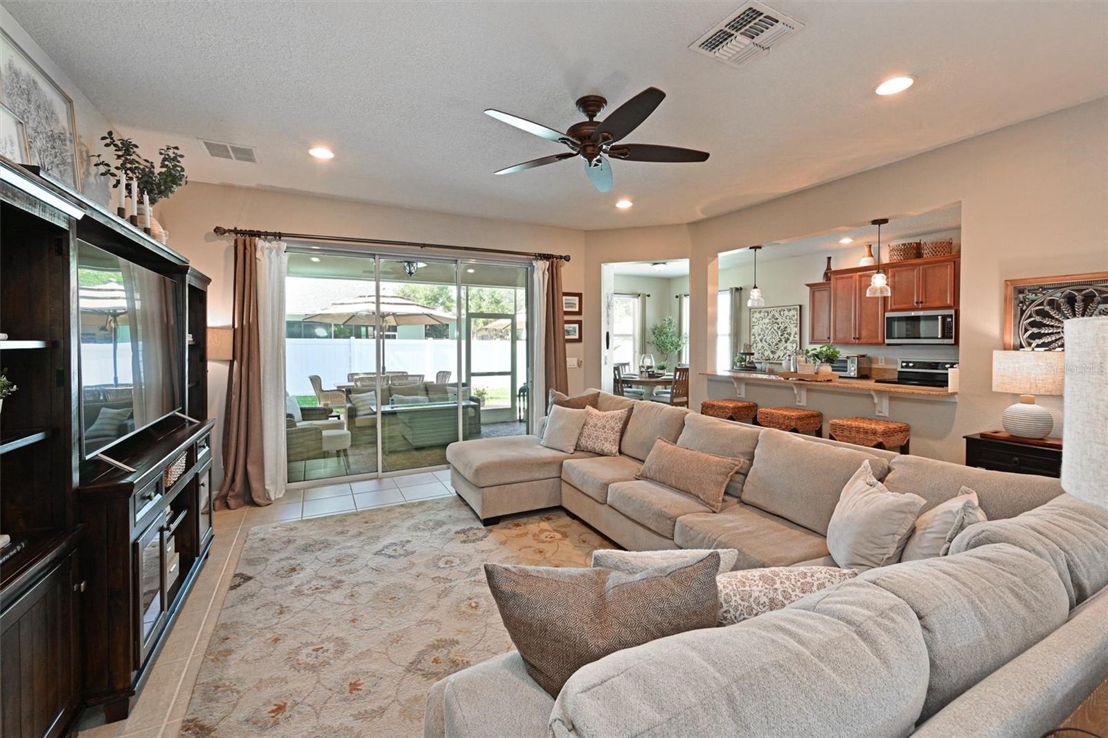 4428 67TH ST E, BRADENTON, FL, 34203