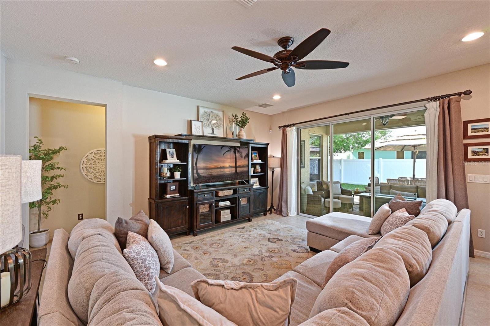 4428 67TH ST E, BRADENTON, FL, 34203