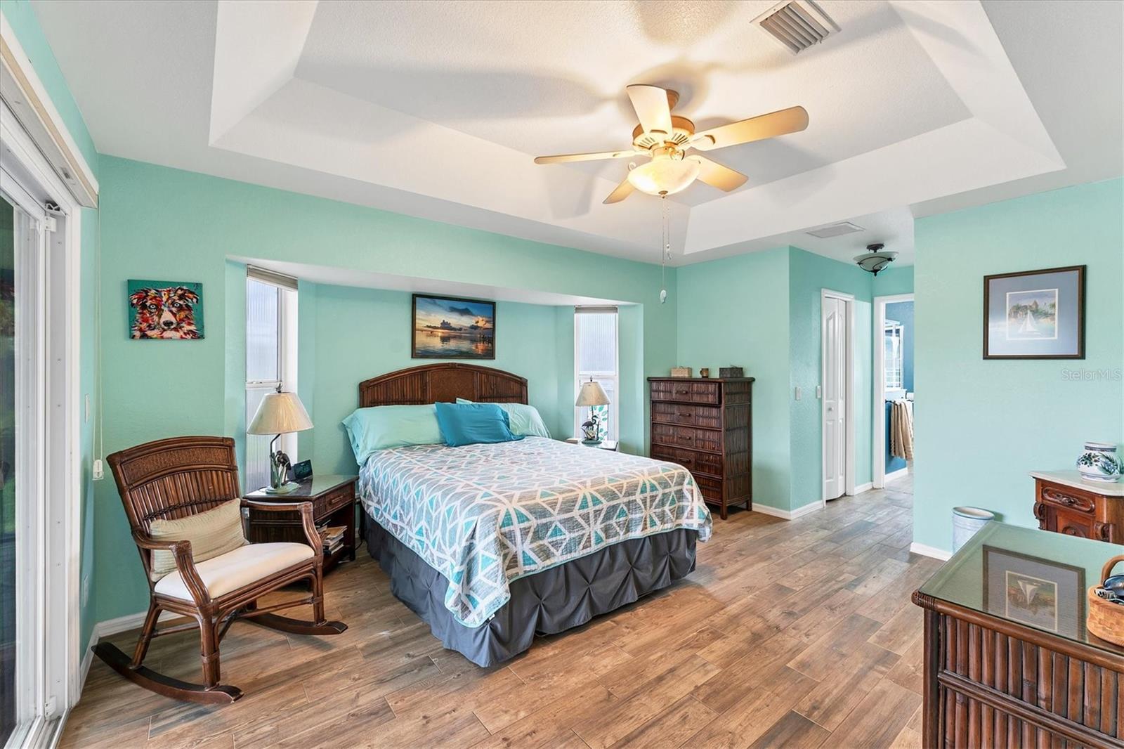 2555 DIXON TER, PORT CHARLOTTE, FL, 33981