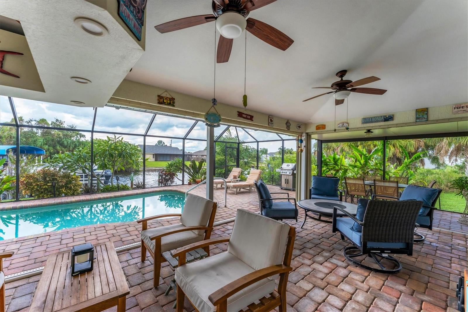2555 DIXON TER, PORT CHARLOTTE, FL, 33981